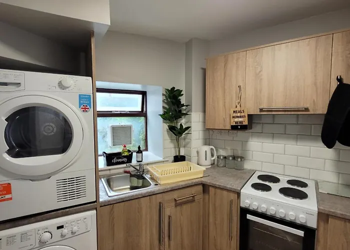 Quirky Tiny In Kerry Tralee